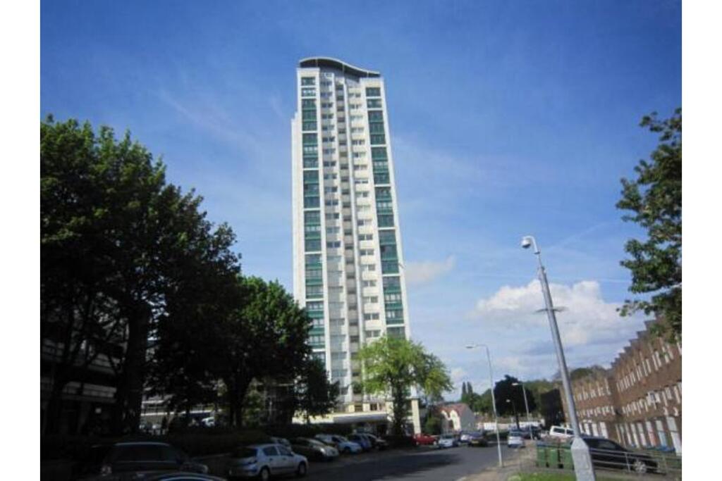 Main image of property: Nightingale Vale, London, SE18