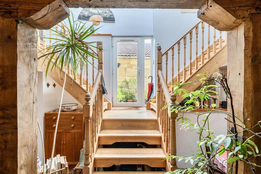 House in Bath - More