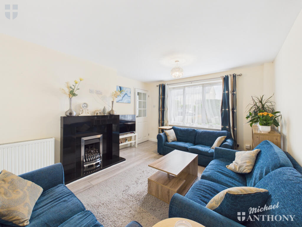 House in Aylesbury, Quarrendon - View 2