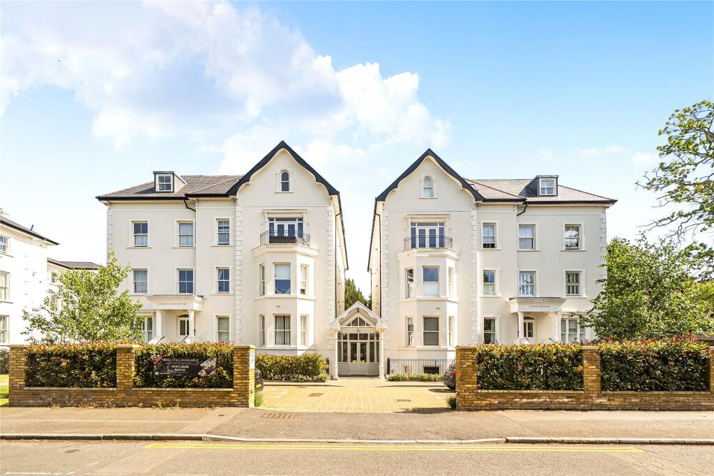 Main image of property: Oak Hill Road, Surbiton, KT6