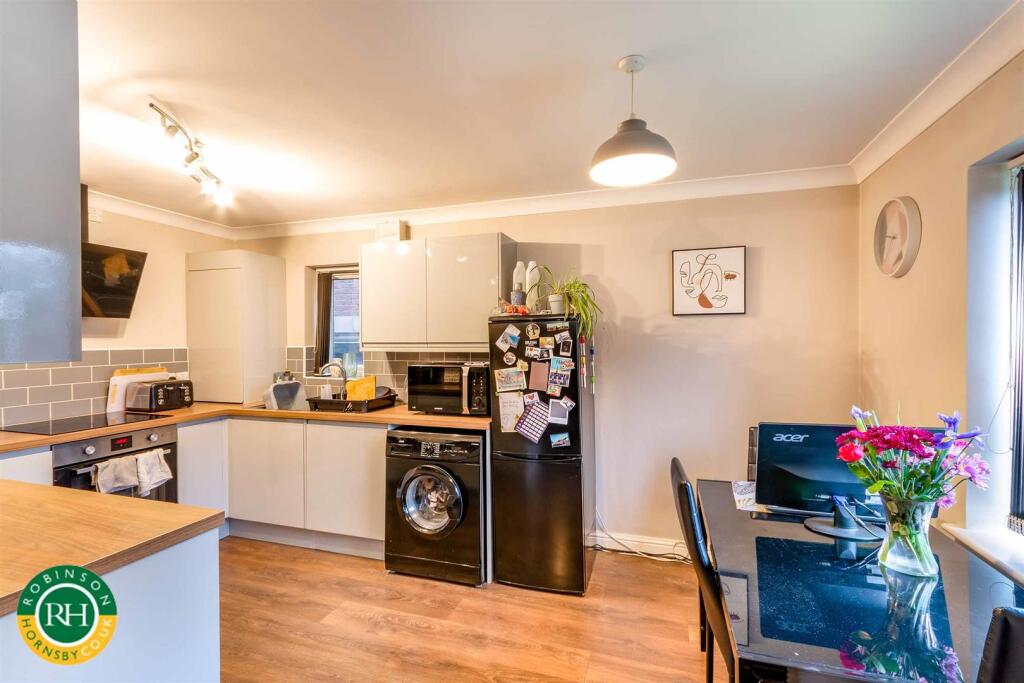 Bawtry Road, Doncaster photo 3