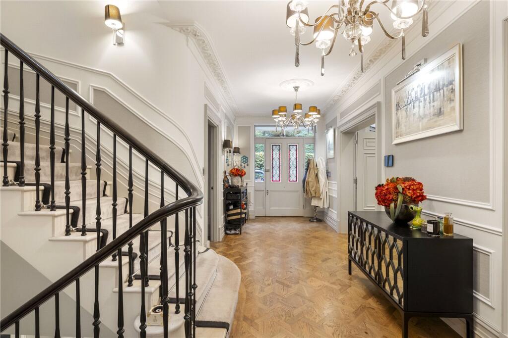 Ellerton Road, Wimbledon, London, SW20 photo 2