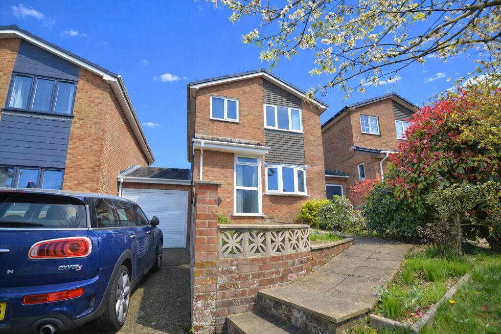 Main image of property: IDEAL FAMILY HOME * SHANKLIN