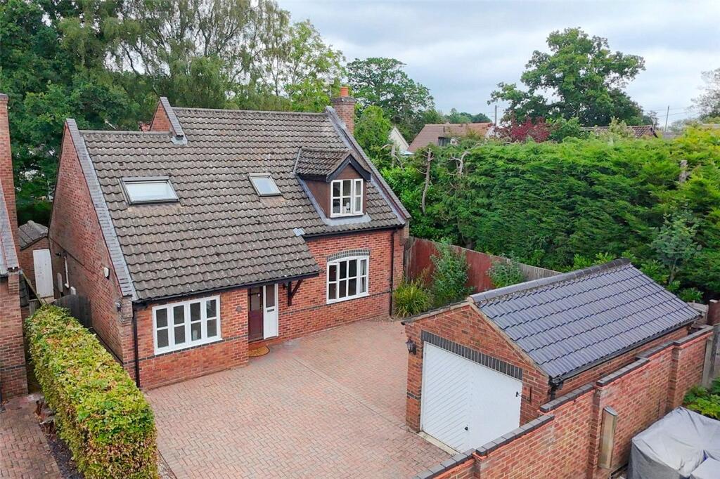 Main image of property: Fallowfield, Framingham Earl, Norwich, Norfolk, NR14