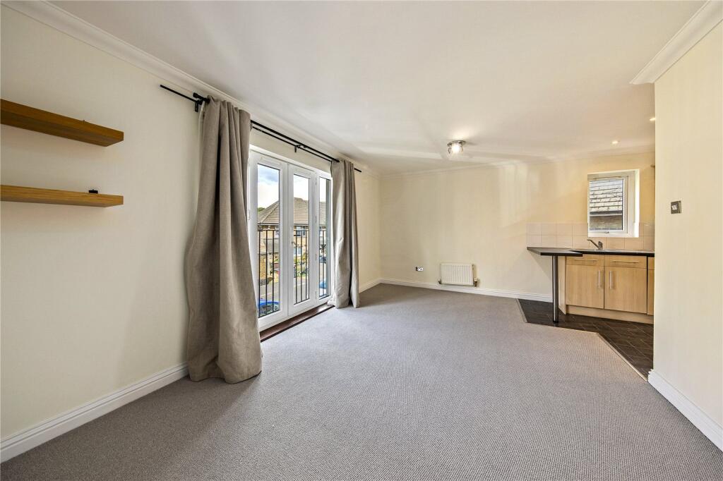 Apartment in Twickenham - More