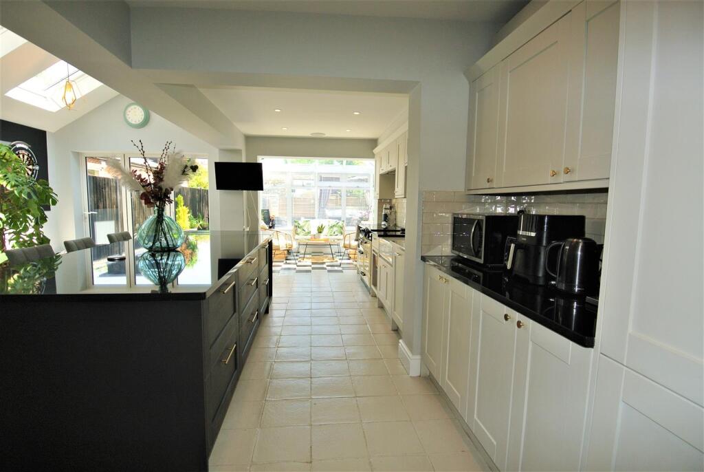 House in Kingston upon Thames - View 5