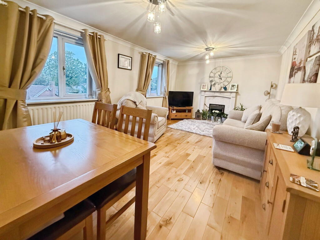 Parkway,Armthorpe,Doncaster,DN3 3RL photo 3