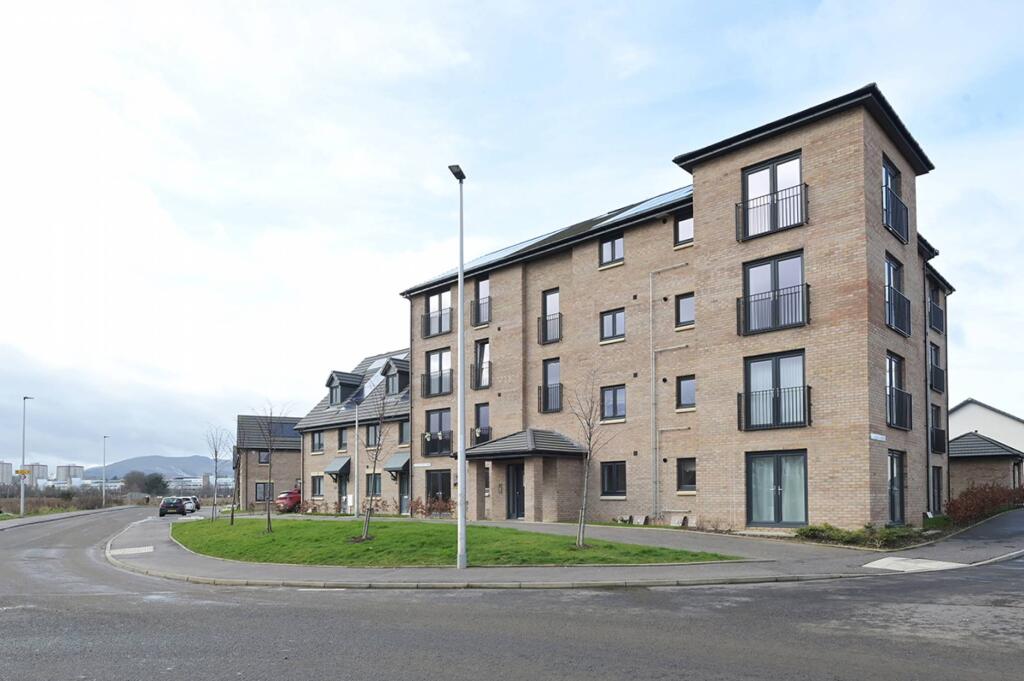 Main image of property: Flat 5 1 St. Aidens Road, Craigmillar, Edinburgh, EH16 4UR