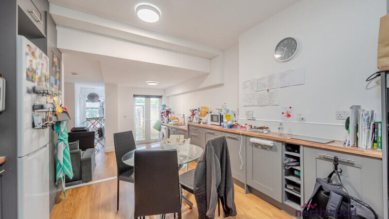 Apartment in Oxford - View 4