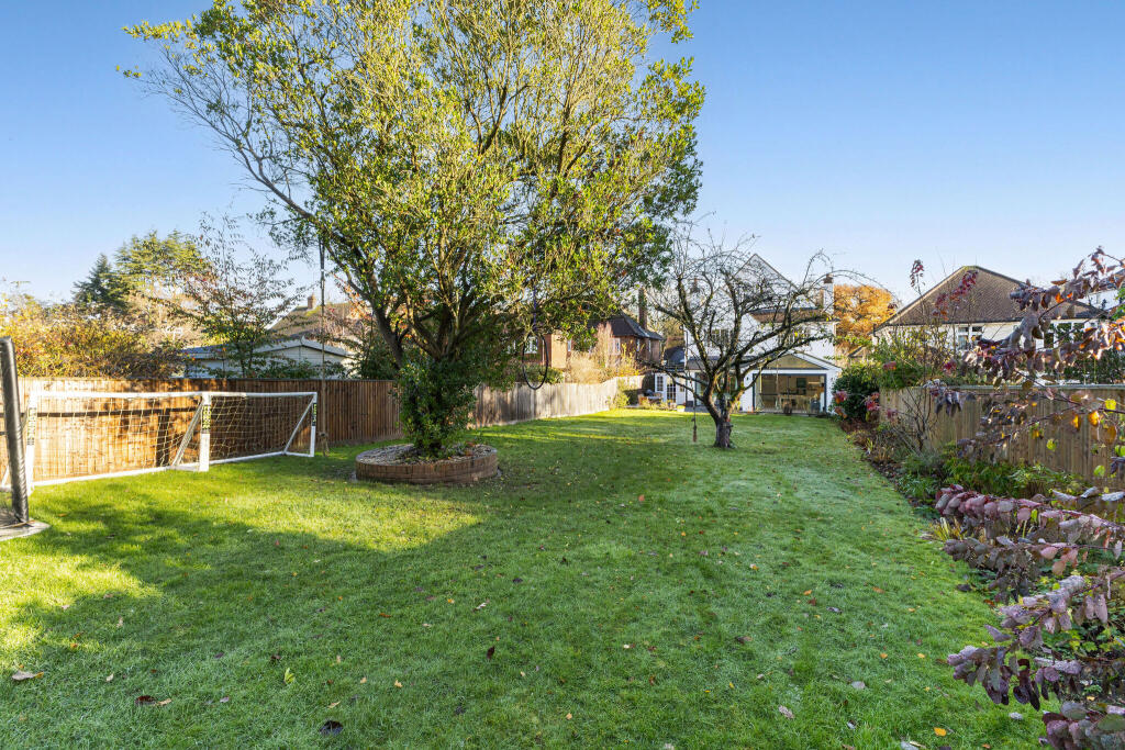 Churchill Road, St. Albans, AL1 - More