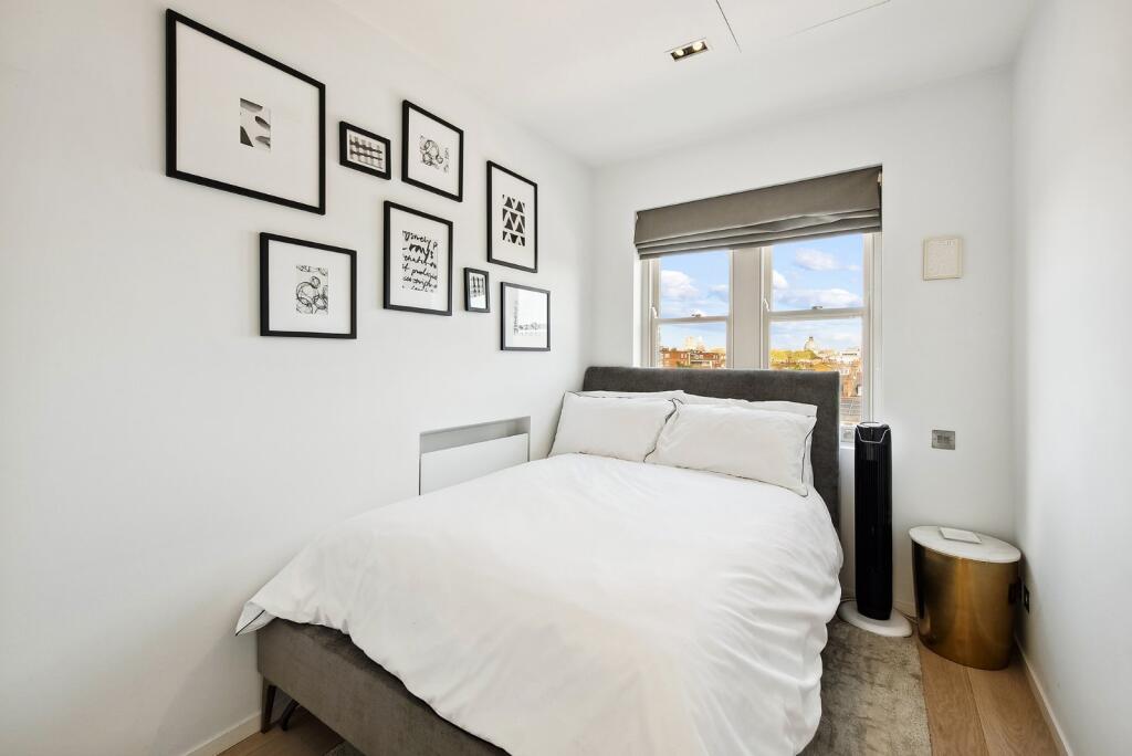 Apartment in London, Chelsea - View 5