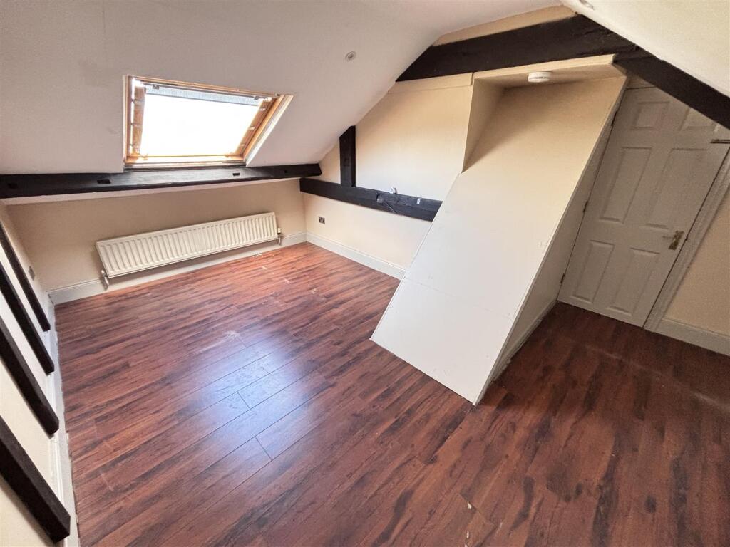 House in Framwellgate Moor, Pity Me - View 5