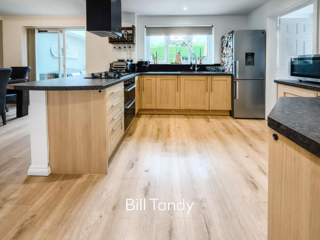 Emberton Way, Amington, Tamworth, B77 photo 5