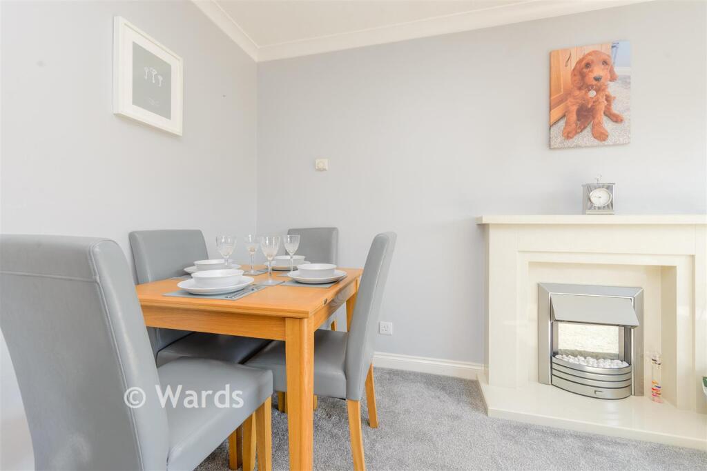 House in Chatham, Wayfield - View 4