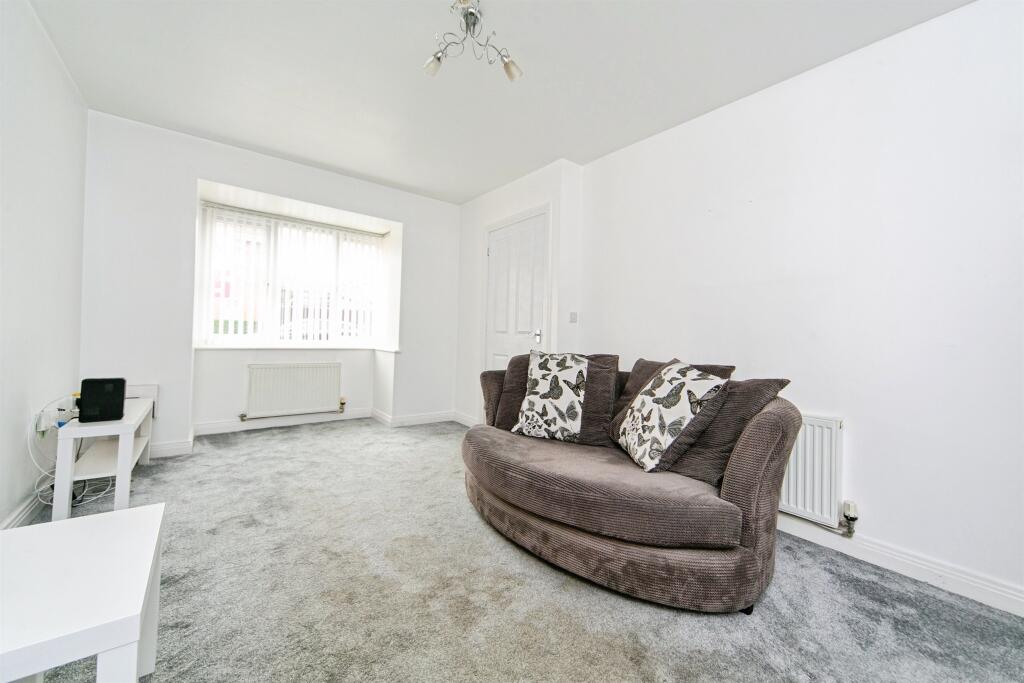 Tapestry Gardens, Birkenhead photo 4
