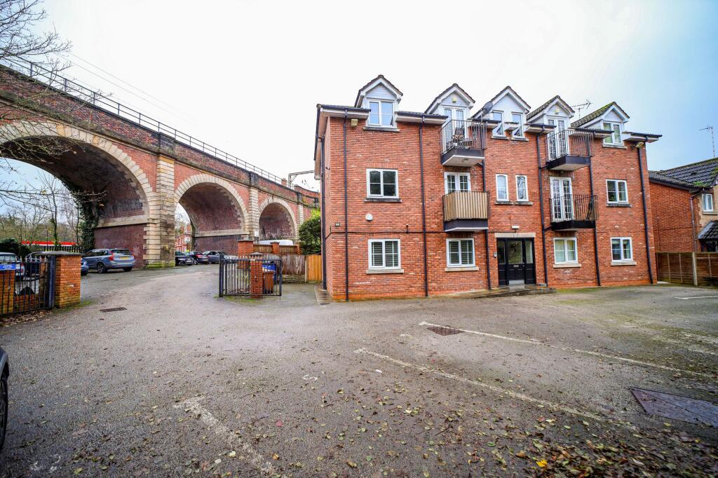 Main image of property: Archway Walk, Newton-Le-Willows, WA12