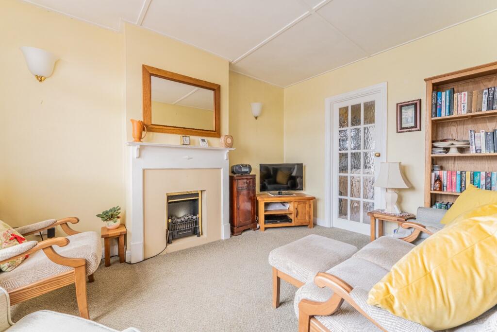 House in Bexleyheath, Barnehurst - View 2