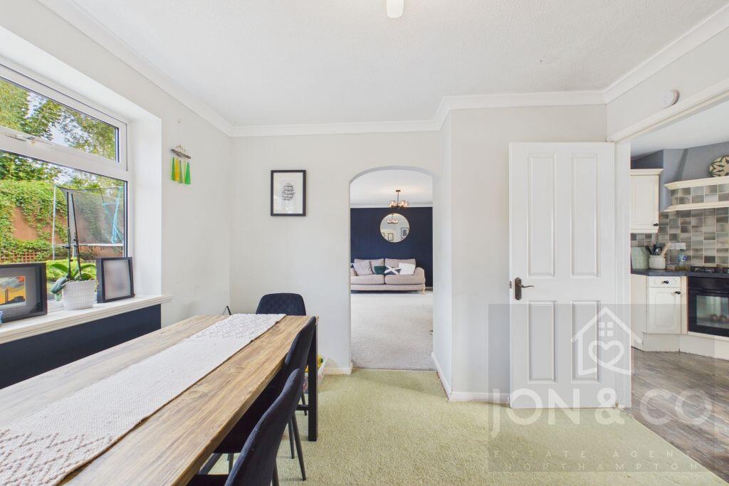 House in Northampton - View 4