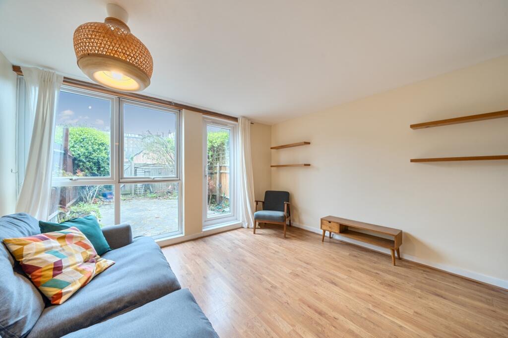 Main image of property: Walnut Tree Road London SE10