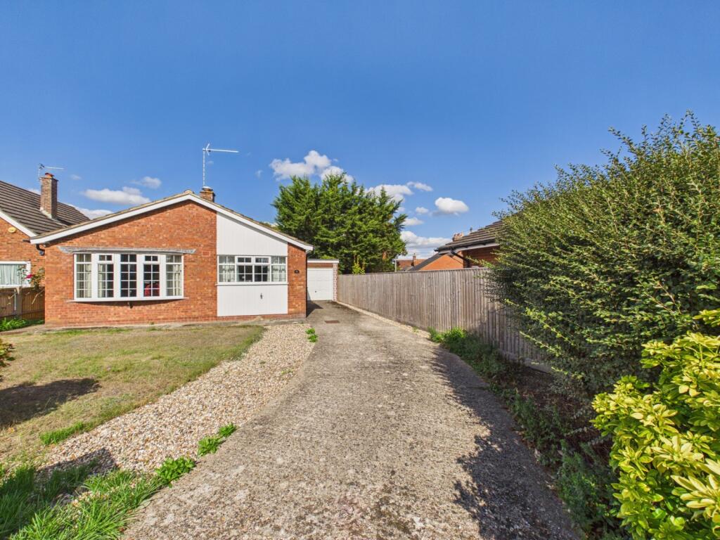 Main image of property: Clay Close, Flackwell Heath, High Wycombe, Buckinghamshire, HP10