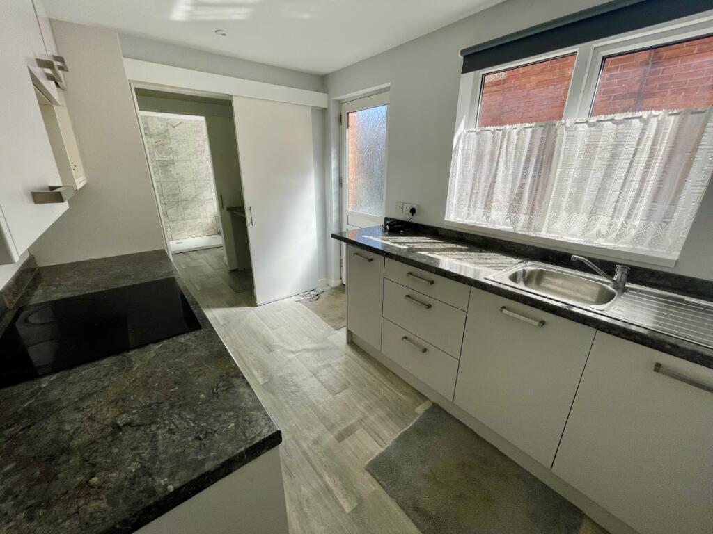 Apartment in Bournemouth - More