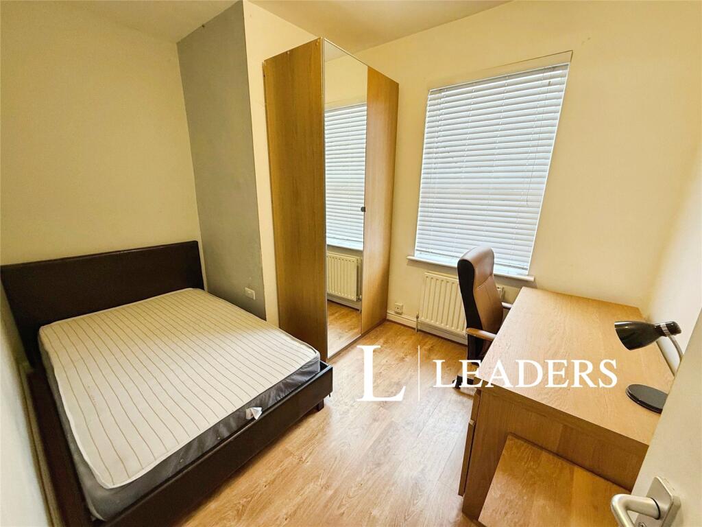 Main image of property: 95 Portland Street, LN5