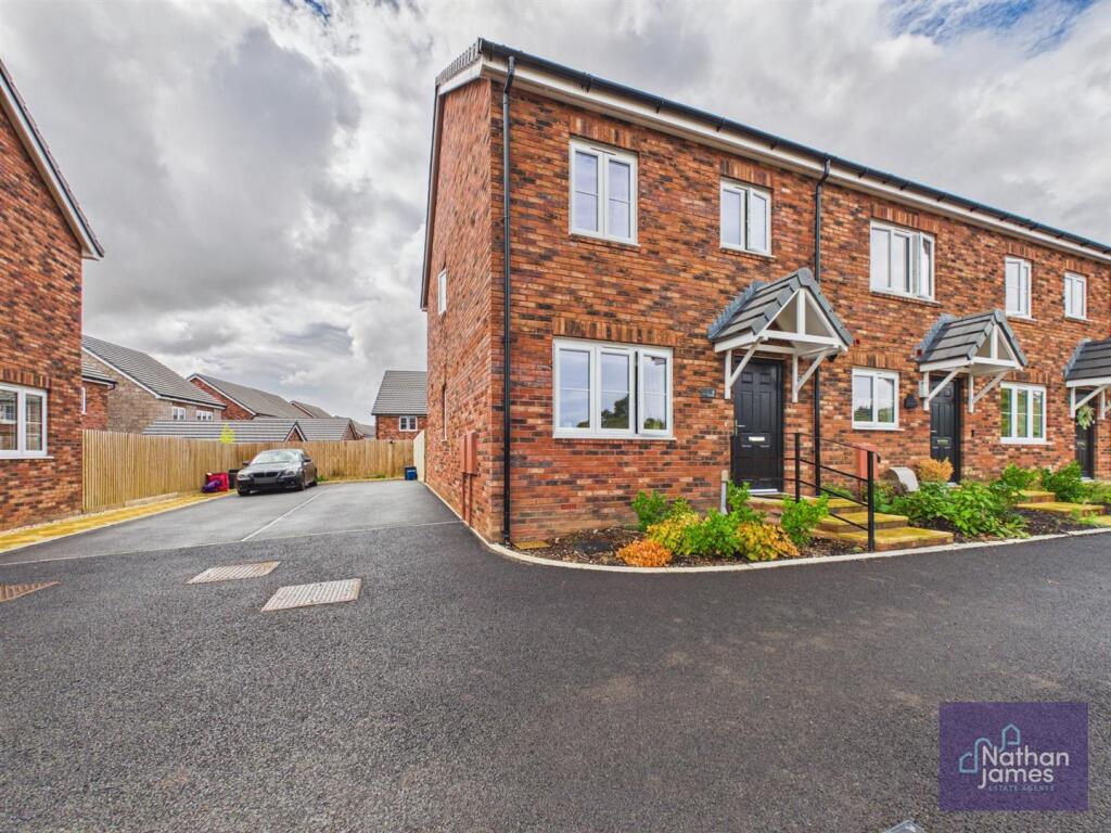 Main image of property: Clos Dyfrig, Undy, Caldicot
