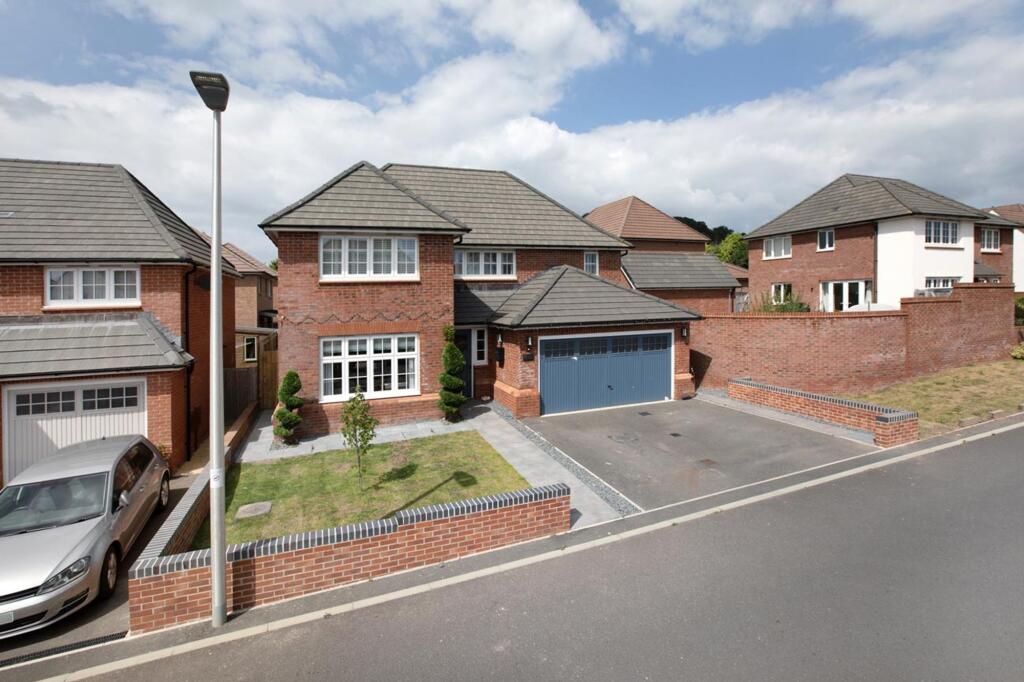 4 bed detached - Curlew Way, Dawlish, EX7 image 4