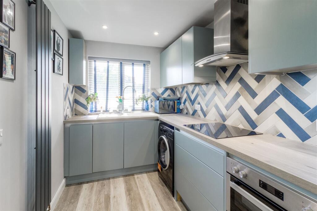 House in Wellingborough, Hatton Park - View 5