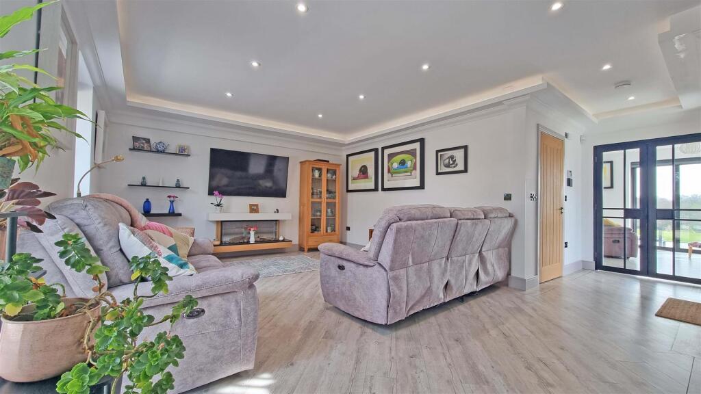 Additional image 4 of Salter Street, Earlswood, Solihull