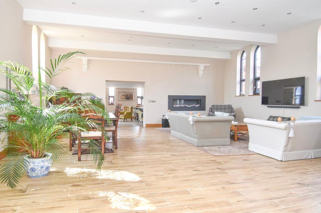 House in Taunton, Somerset - View 5