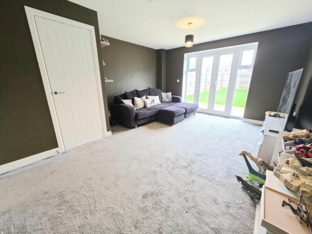 Smarts Road, Bedworth, Warwickshire, CV12 photo 2