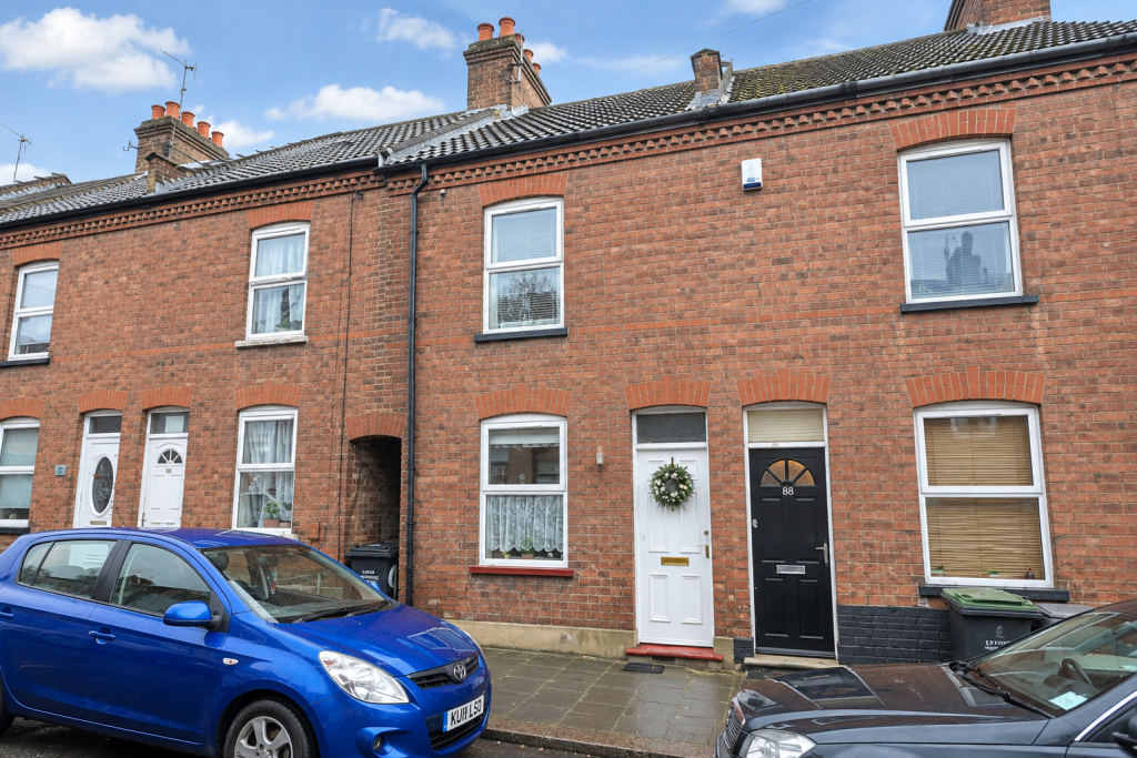 Main image of property: Ridgway Road, Luton, Bedfordshire, LU2 7RT