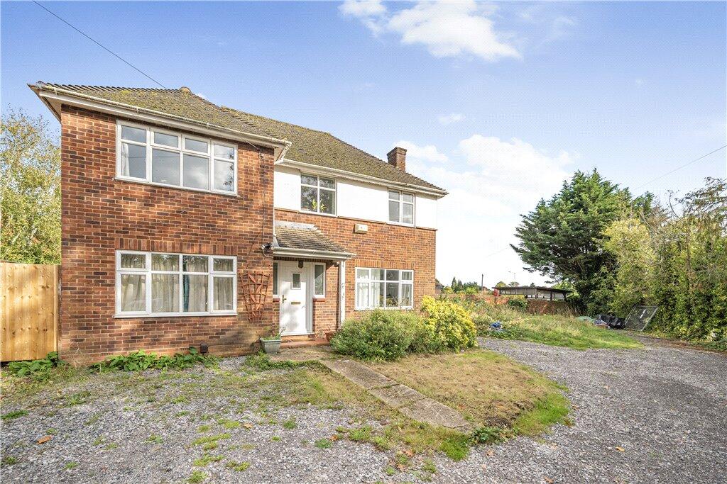 4-bed detached on Berkeley Avenue, Reading, Berkshire, £450,000