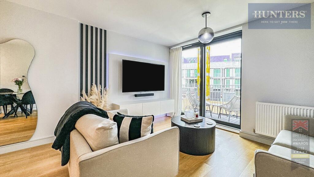 Apartment in Bristol, Wapping Wharf, Southville - View 4