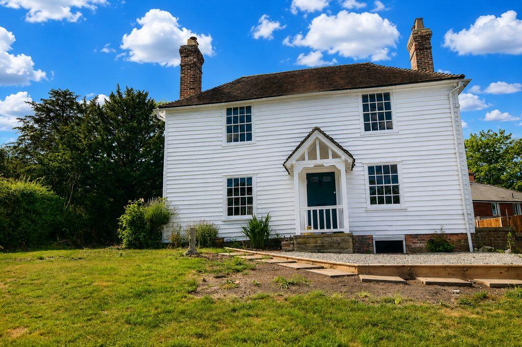 Main image of property: Eyhorne Street, Maidstone