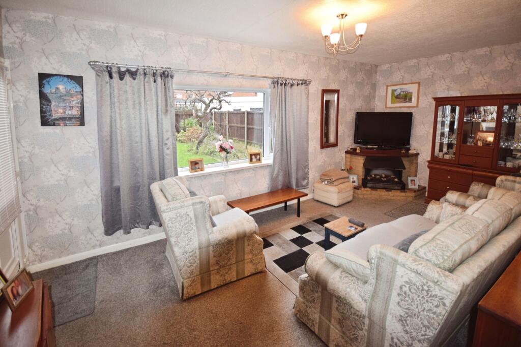 Firbeck Avenue, Skegness, PE25 photo 3