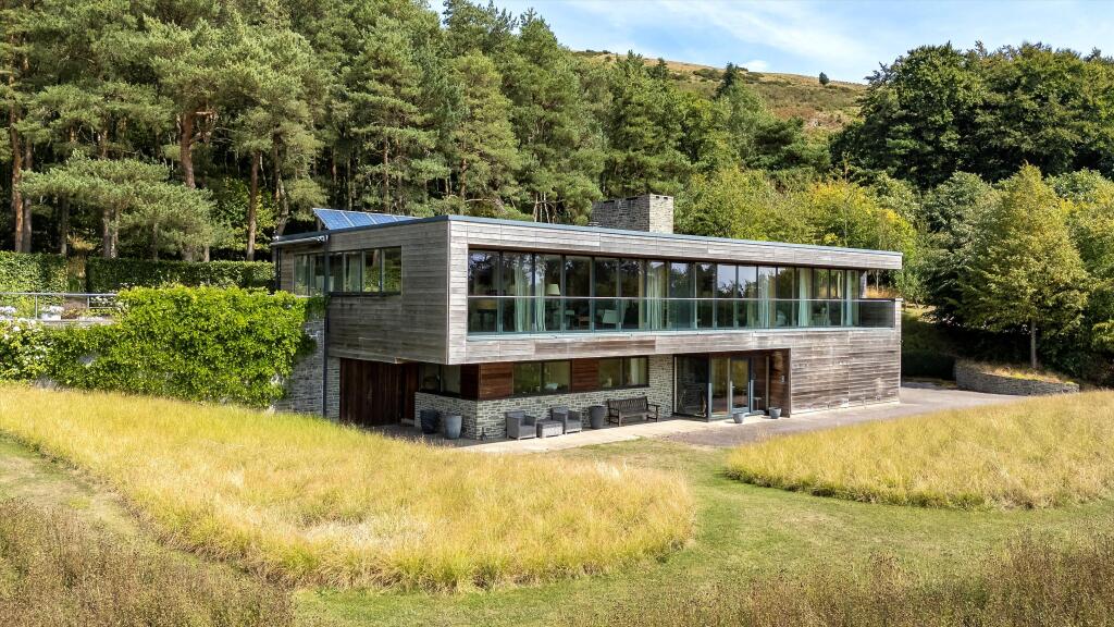 Casa, 412 m²