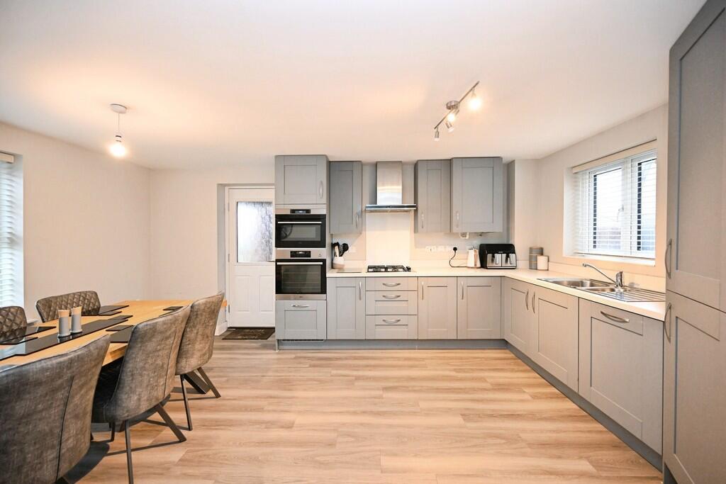 Faulkner Road, Houlton, Rugby - View 2