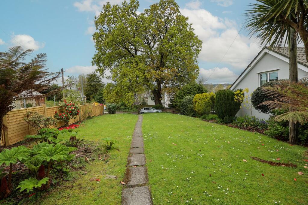 Hillside, St Austell , PL25 photo 3