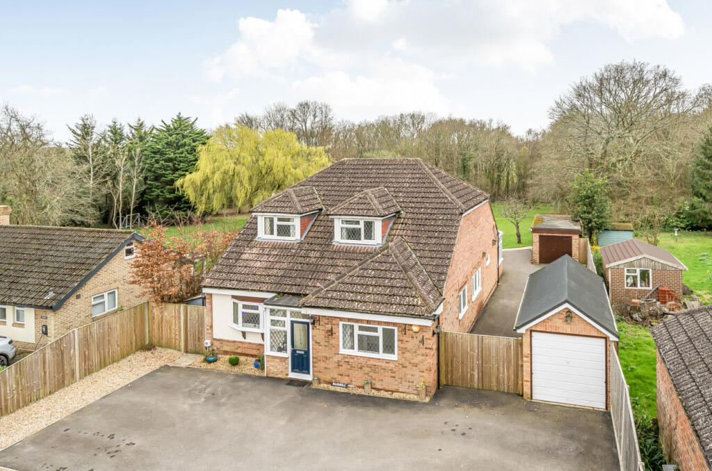 Main image of property: Springles Lane, Fareham, Hampshire, PO15
