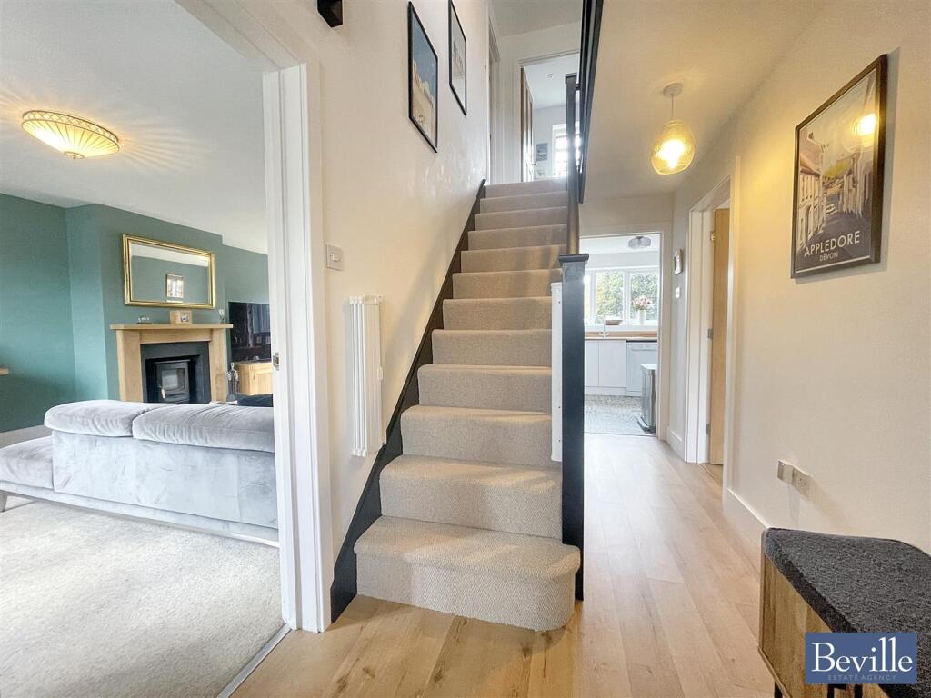 House in South Oxfordshire, Sonning Common - More