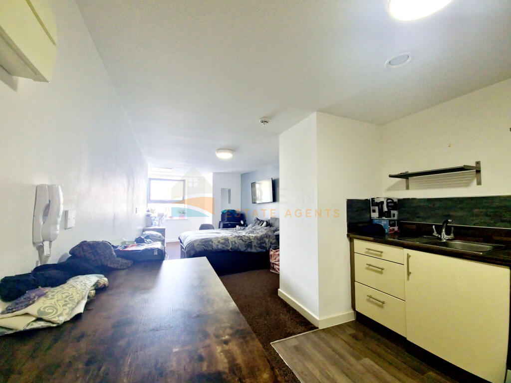 Main image of property: Flat C, Minerva House, Spaniel Row, Nottingham, Nottinghamshire