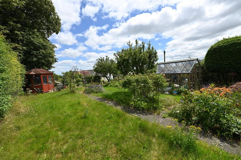 Gilling Road, Richmond photo 2