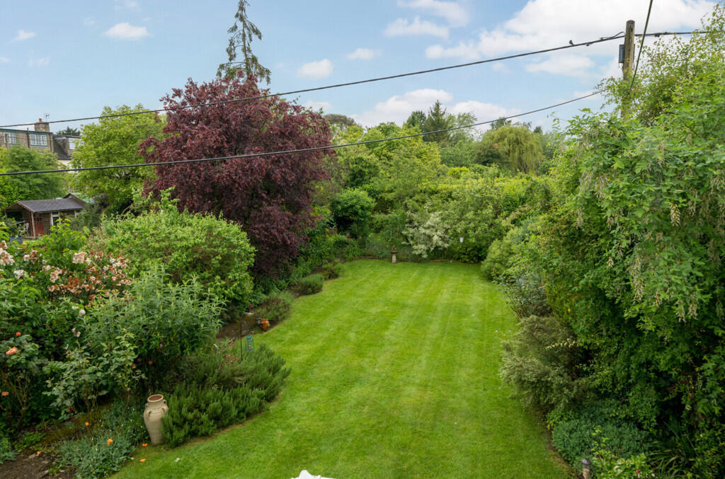 Davenport Road, Witney, Oxfordshire photo 2