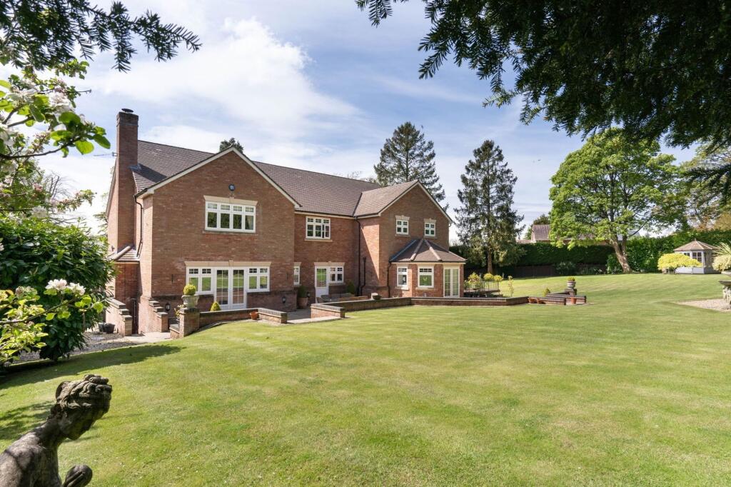 Additional image 30 of Plymouth Drive, Barnt Green, B45