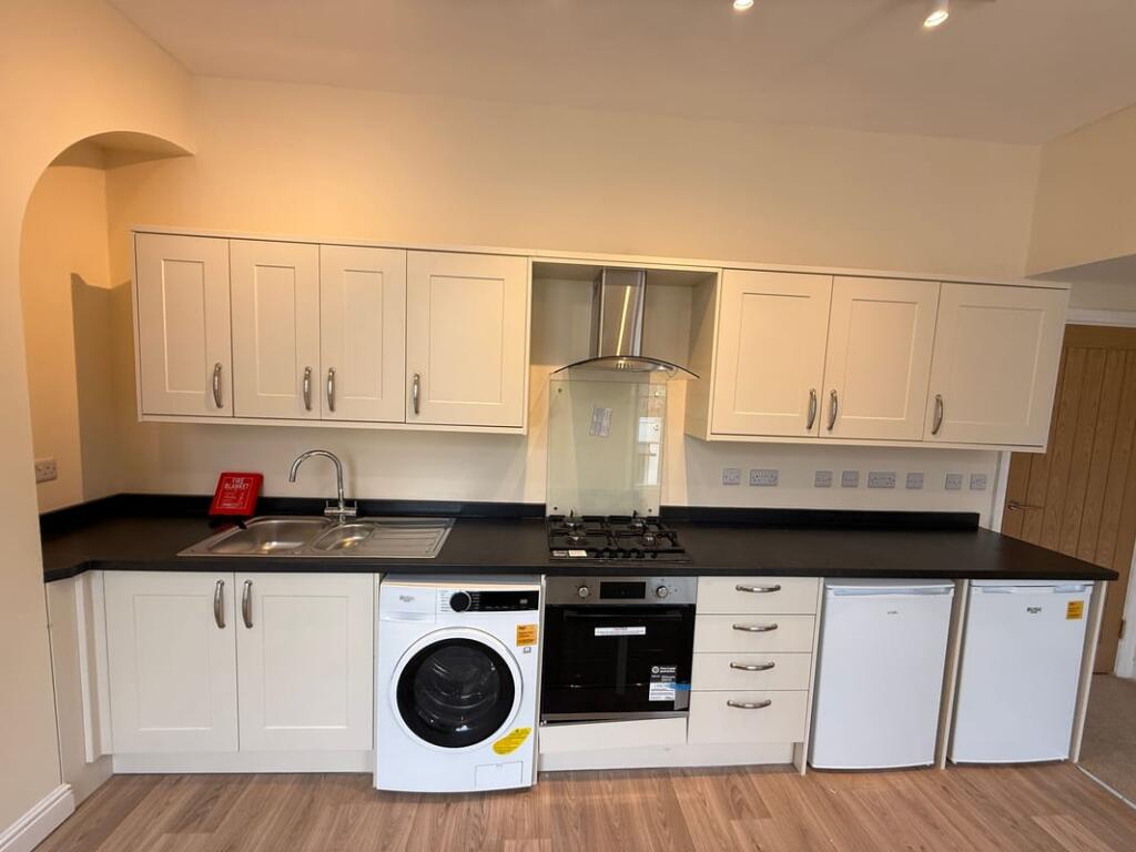 Apartment in Shrewsbury - View 3