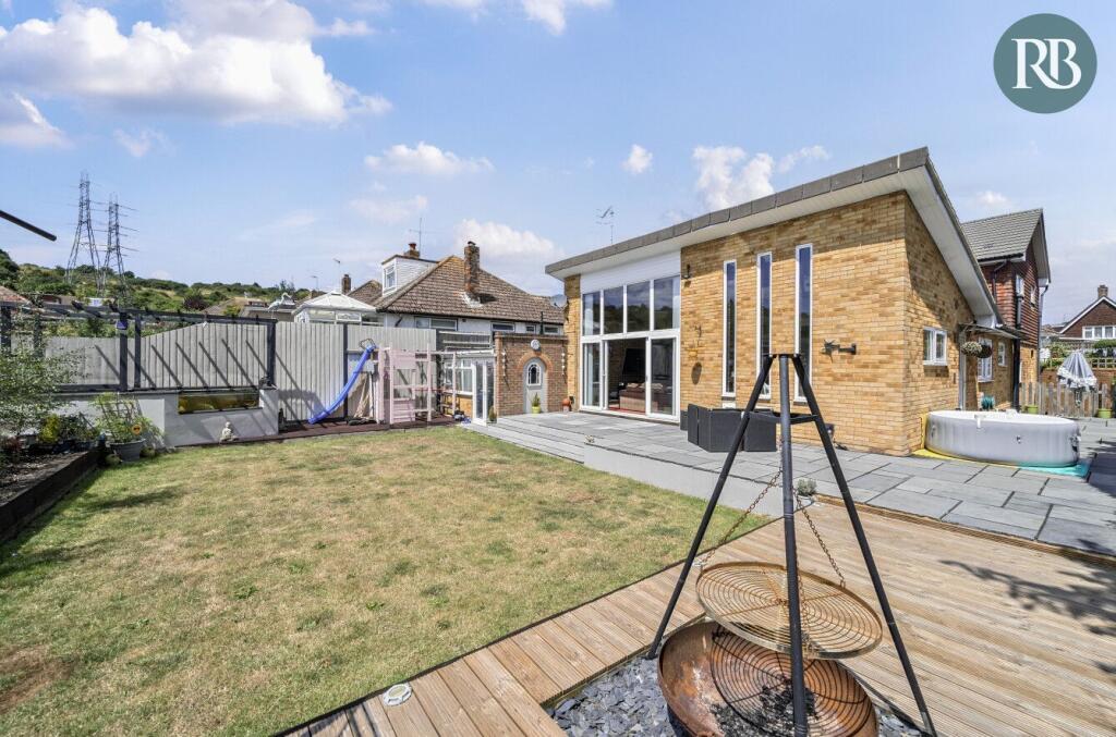 Main image of property: Oakdene Way, Portslade, Brighton, BN41 2RQ