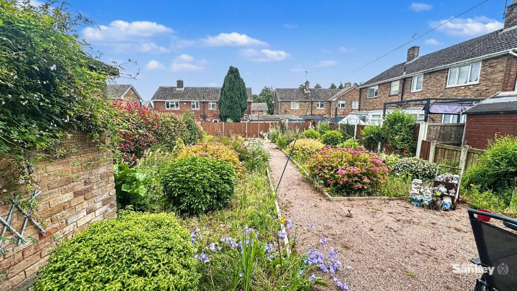 Kelvin Close, Forest Town, NG19 photo 4