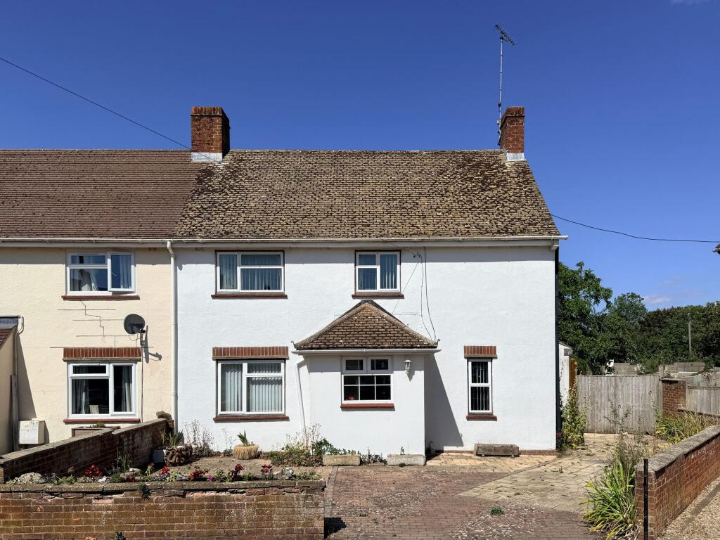 Main image of property: Marlborough Gardens, Faringdon, SN7